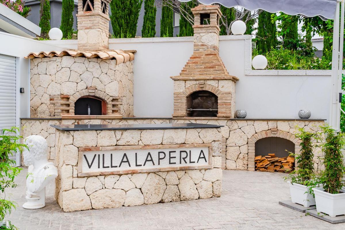 Villa La Perla Licata Eksteriør billede